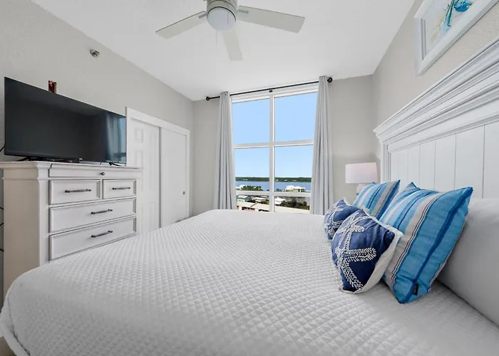 Crystal Shores West 501 By Youngs Suncoast *