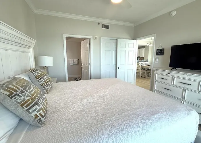 Crystal Shores West 501 By Youngs Suncoast Apartment Gulf Shores