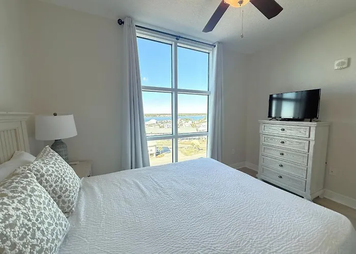 Crystal Shores West 501 By Youngs Suncoast