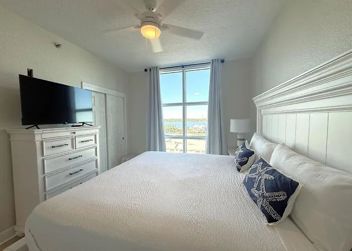 Crystal Shores West 501 By Youngs Suncoast Apartment
