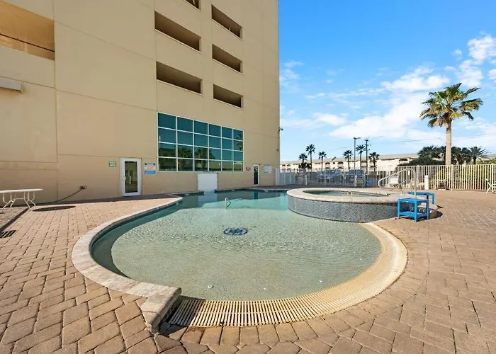 Apartment Crystal Shores West 501 By Youngs Suncoast